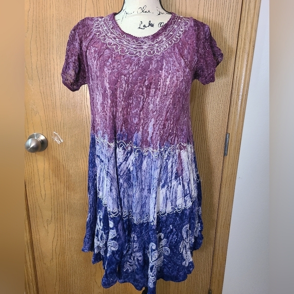 Fashion Terminal Dresses & Skirts - Fashion Terminal Batik Tie Dye Embroidered Hippie Dress Or Tunic